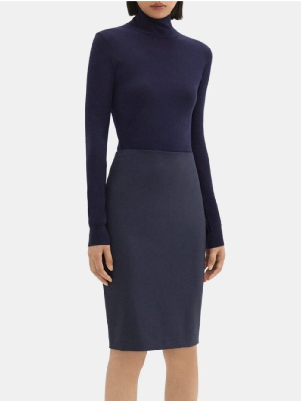 Like New! THEORY Pencil Edition Skirt Virgin Wool Blend Navy Size 8